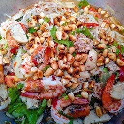 ยำวุ้นเส้นรวมมิตร
