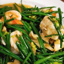 กุยช่ายผัดกุ้ง