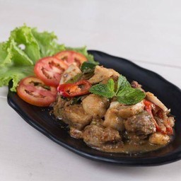 ซี่โครงหมูแซ่บแห้ง