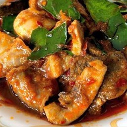 ข้าว 3ชั้นทอด ผัดพริกแกงใต้ กล่องใหญ่