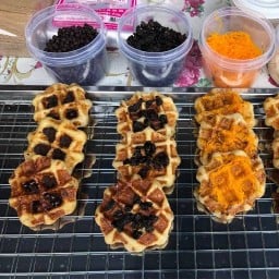 Waffle by Chanok