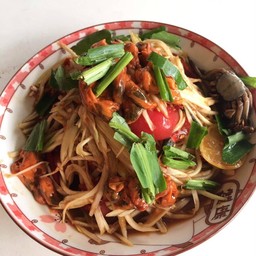 ส้มตำปูปลาร้าหอยดอง