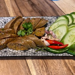 ใส้อั่วชุดละ