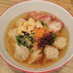 เกี๊ยวน้ำ-หมูแดง