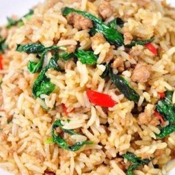 ข้าวคลุกกระเพรา