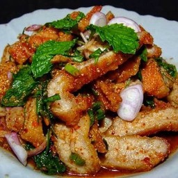 น้ำตกหมู