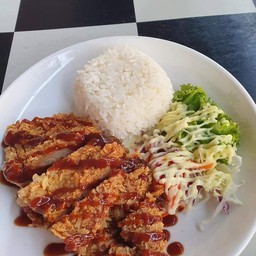 ข้าวหน้าหมูชุปเเป้งเกล็ดขนมปังทอดซอสทงคัตสึ