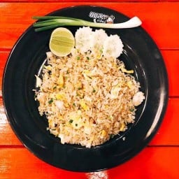 ข้าวผัดปูโกวเล้ง ท่าใหญ่