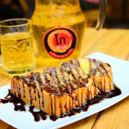 ขนมปังเนย+ช็อค (Delivery)