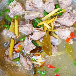 ต้มแซ่บกระดูกอ่อนหมู