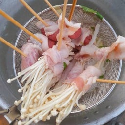 ชาบูลวกให้ ประตู5