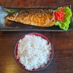 ข้าวปลาซาบะย่าง