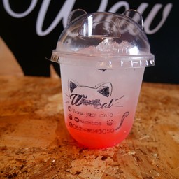 สตอเบอร์รี่โซดา