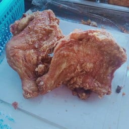 ไก่ทอดหาดใหญ่(ท่ากระบือ) ท่ากระบือ