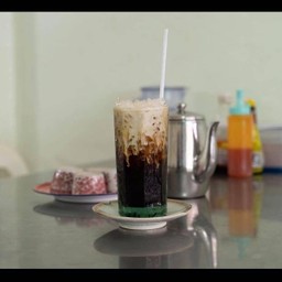 โอเลี้ยง ยกล้อ