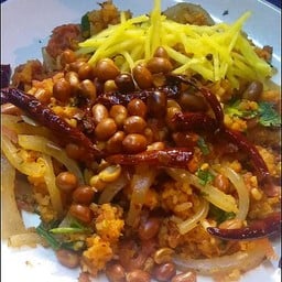 ( ลด 10 บาท )ชุดโปรเพิ่มคู่(หนังหมู+แหนม) สุดคุ้มปกติ 110 บ.