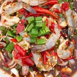 เหลากุ้งกับหมึก