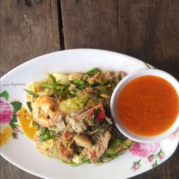 หอยทอด ผัดไทยคุณยาย