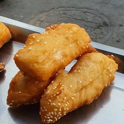 โก๋ไส้นม