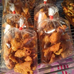 หนังไก่ทอดกรอบ