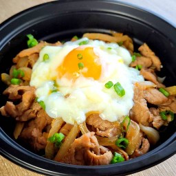Gohan (โกะฮัน)