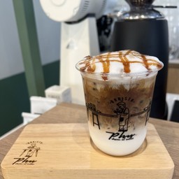 Iced Caramel Machiato