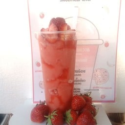 สตรอว์เบอร์รี่สดปั่น