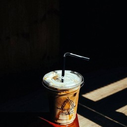 Iced Caramel Macchiato