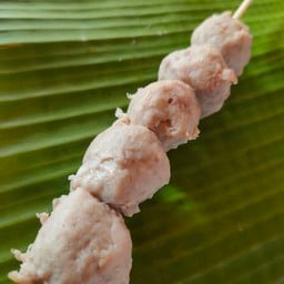 โค้ก422=1แก้ว+เอ็นเนื้อทอด 1 ไม้