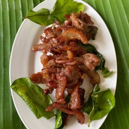 หมูทอดแดดเดียว