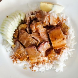 ข้าวหมูกรอบธรรมดา