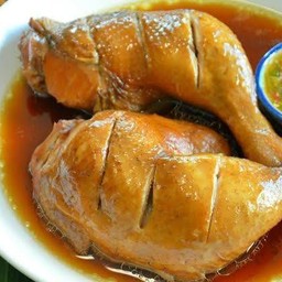 ไก่ต้มน้ำปลา ตลาดนัด AWAKE