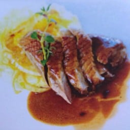ร้านอาหารlittle boat