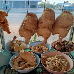 สว. ข้าวมันไก่ สาขาบ้านกาด แม่วาง