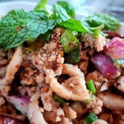 ลาบเป็ดแม่ออ (เด็ดจัด อร่อยจริง) ร้อยเอ็ด 1