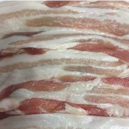 หมูสามชั้น ใหญ่