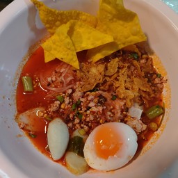 เย็นตาโฟหมู