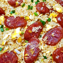 ข้าวผัดกุนเชียง