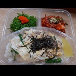 เบนโตะ ข้าวหมูทรงเครื่อง