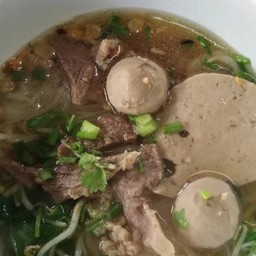 ก๋วยเตี๋ยวน้ำใส ถนนบายพาส