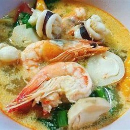 ต้มแซ่บ กุ้ง