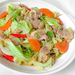 ผัดกระหล่ำน้ำปลาราดข้าว