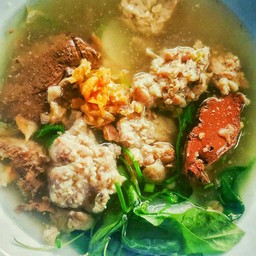 ต้มเลือดหมูซดโล้ง
