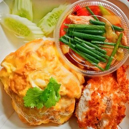 ชุดข้าวไข่เจียว+ไก่ผัดพริกเผา+ไก่ทอด