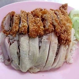 ข้าวมันไก่ผสม+Pepsi 545 ml