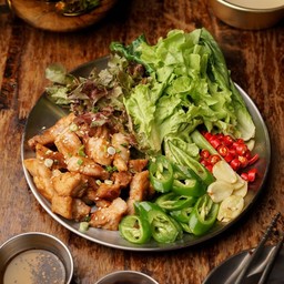 Buchy's Belly(หมูสามชั้นหมักเกาหลีย่าง BBQ)