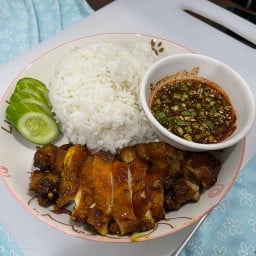 ข้าวหมูทอด ครัวบ้าน 335