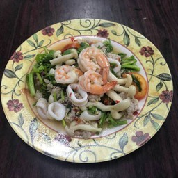 ยำเห็ดเข็มทอง