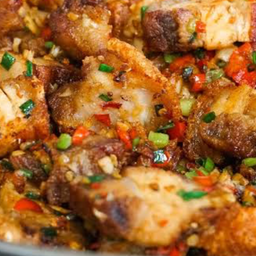 สามชั้นทอดคั่วพริกเกลือ(กับข้าว)