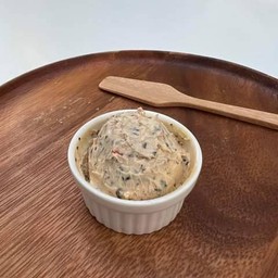 Tomato and Basil Cream Cheese